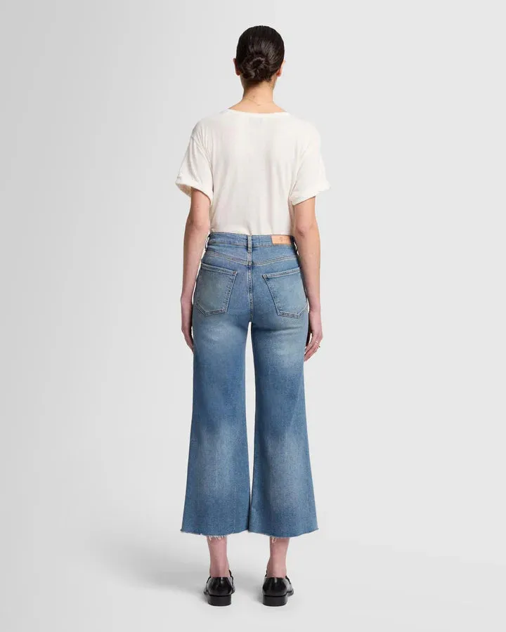 7 For All Mankind Ultra High Rise Cropped Jo Jeans in Panorama