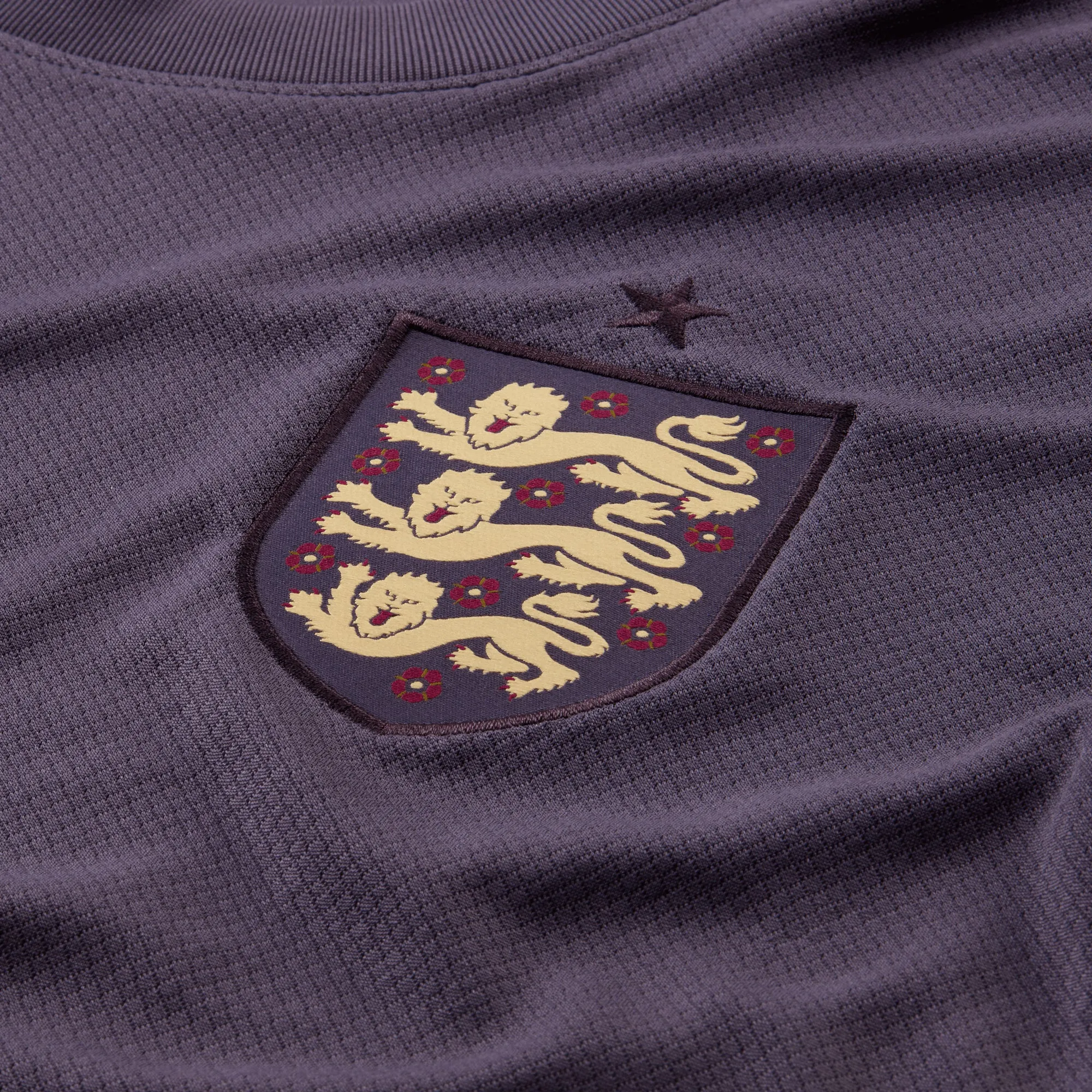 Nike Men's England 2024/25 Away Jersey Purple