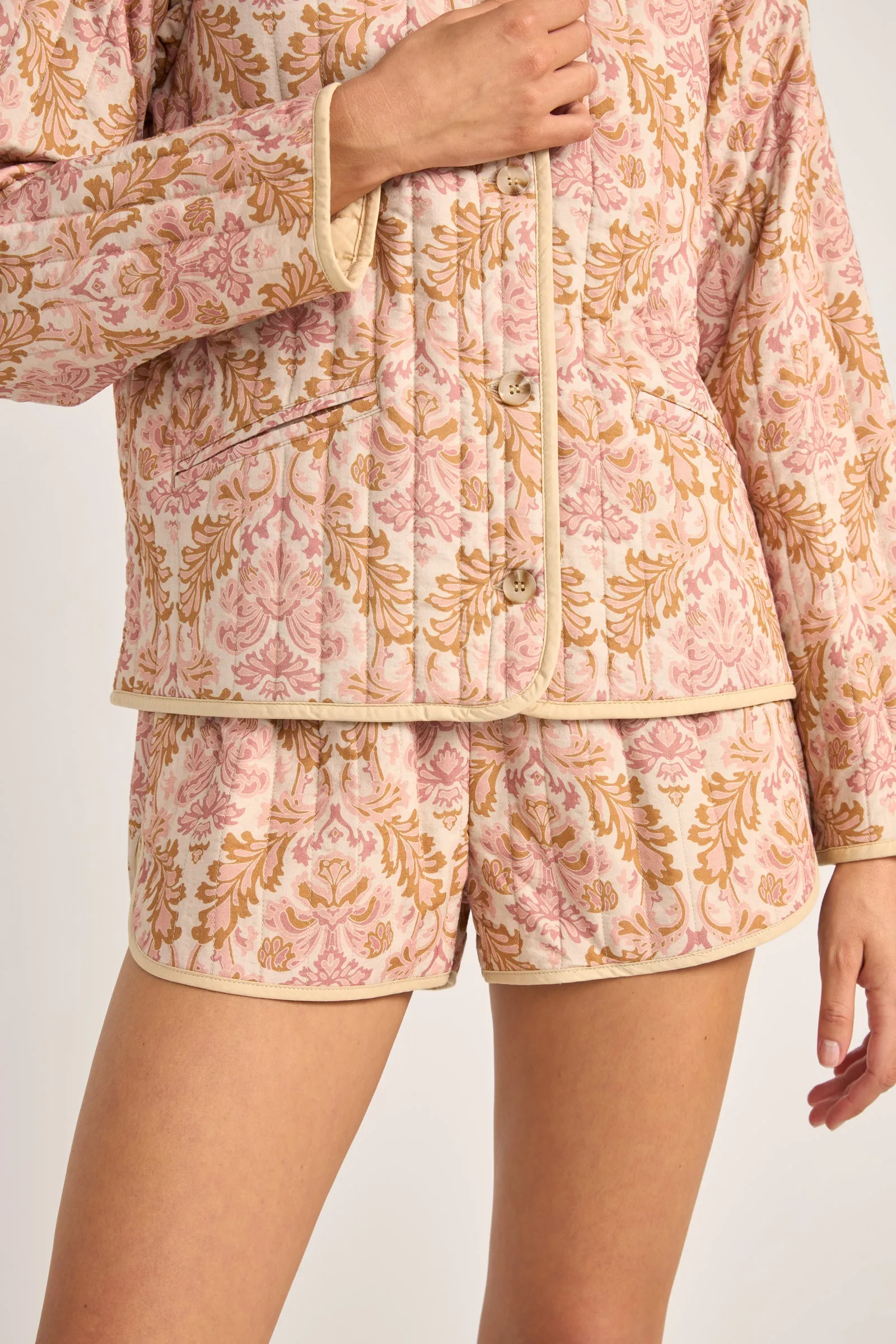 Quincy Paisley Quilted Shorts Rose