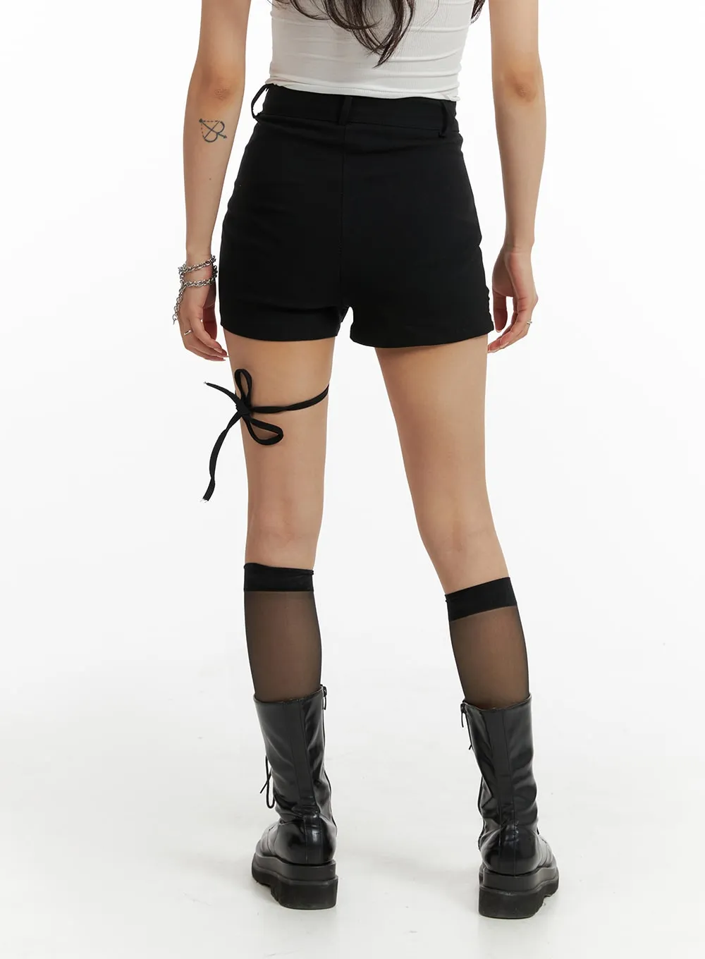 Slit Strap Shorts IM405