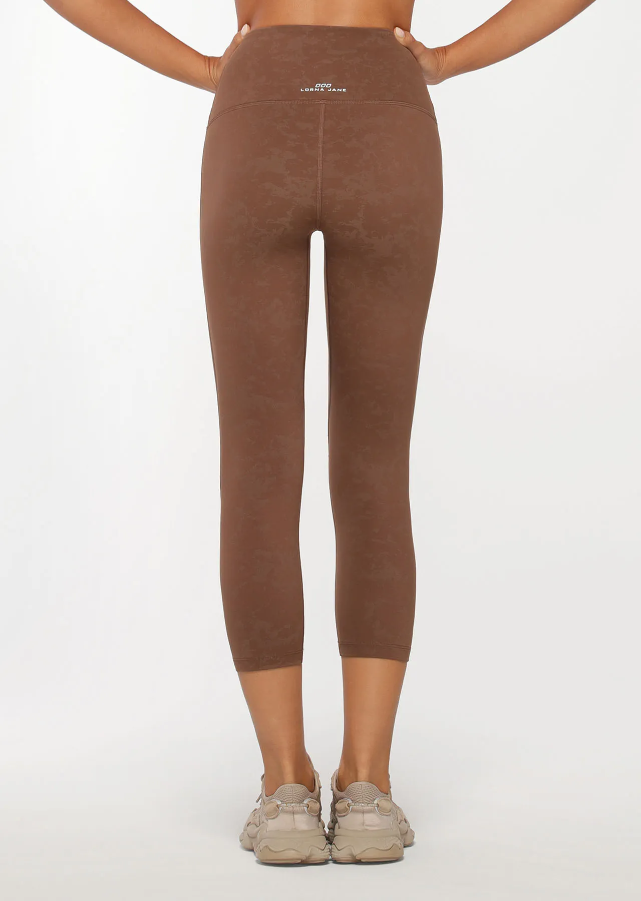 Smooth Touch 7/8 Leggings | Brown | Tights and Leggings | Lorna Jane New Zealand