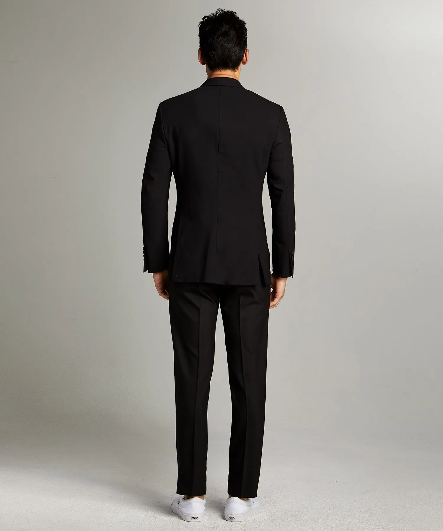 Sutton Peak Lapel Tuxedo Jacket in Black Italian Wool