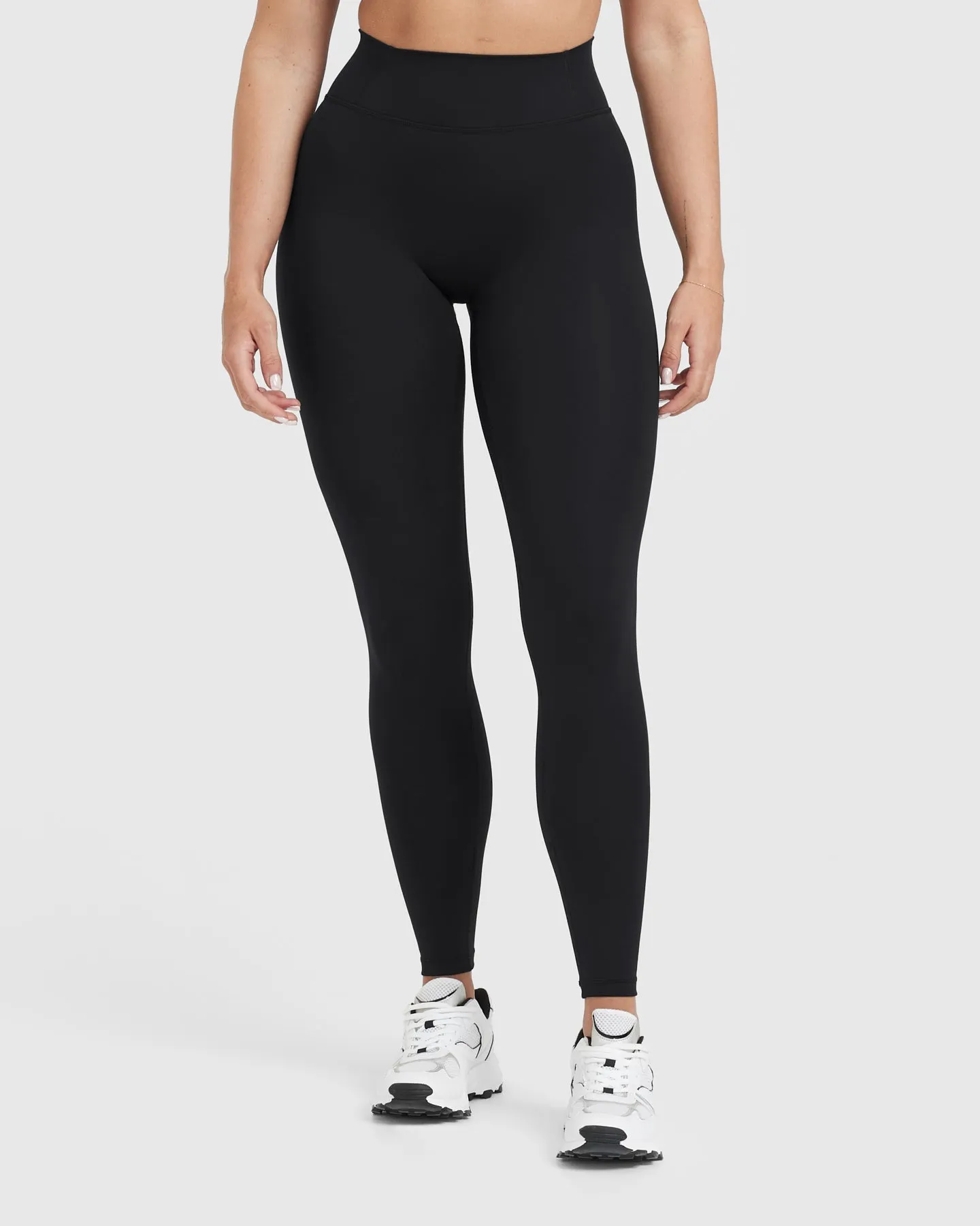 Timeless High Waisted Leggings | Black