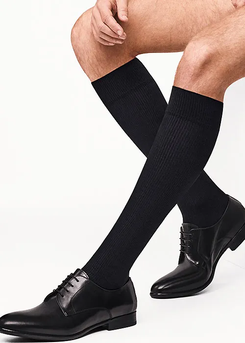 Wolford Long Distance Mens Knee Socks ()