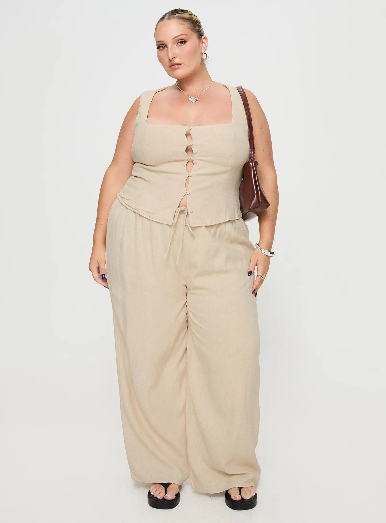 Zenda Linen Blend Top Beige Curve